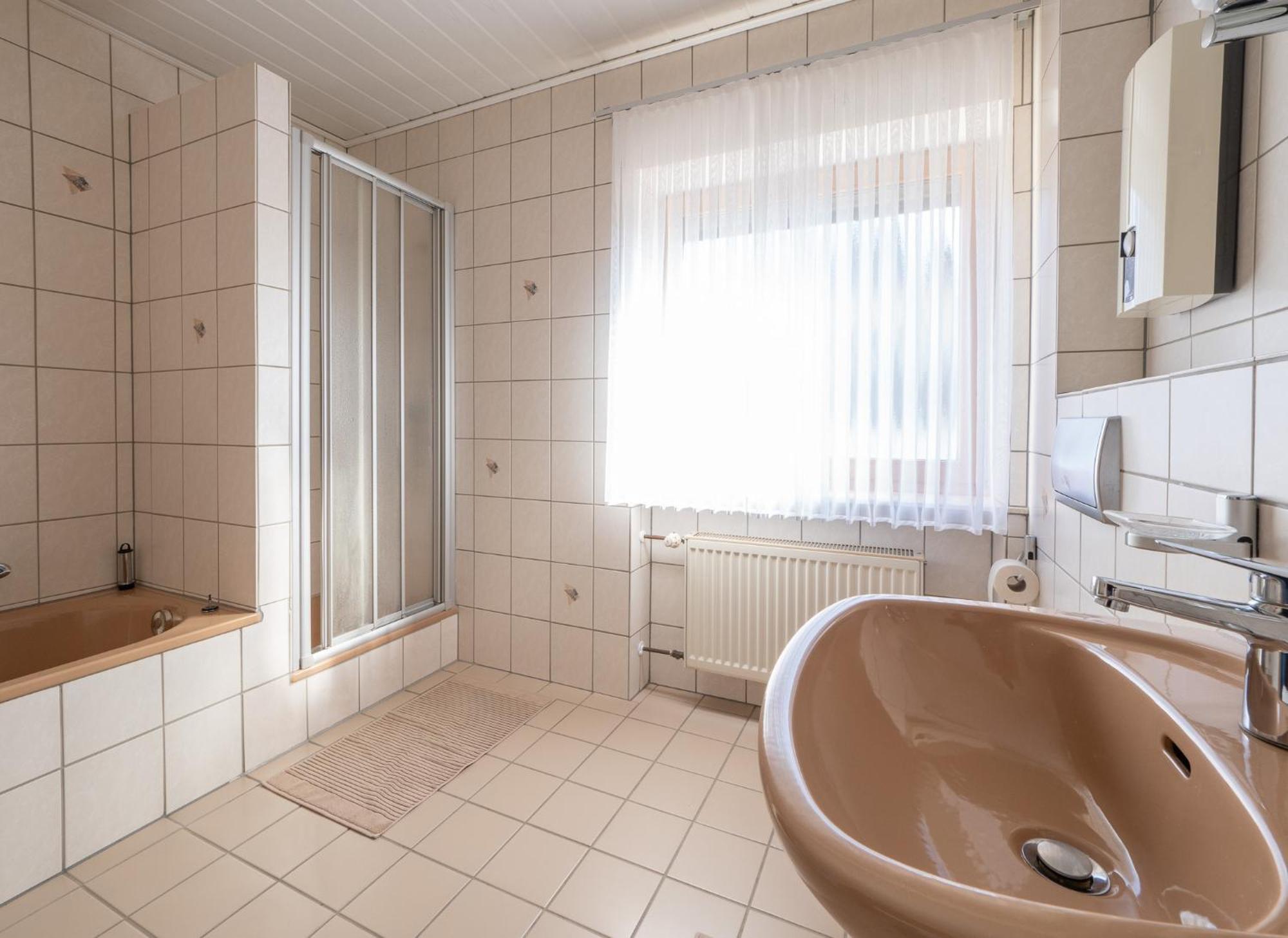 Haus Elfriede Hotel Konz Ngoại thất bức ảnh